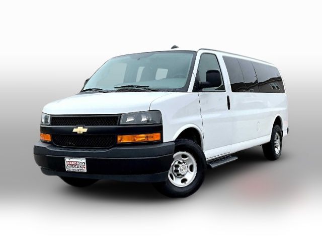 2022 Chevrolet Express LS