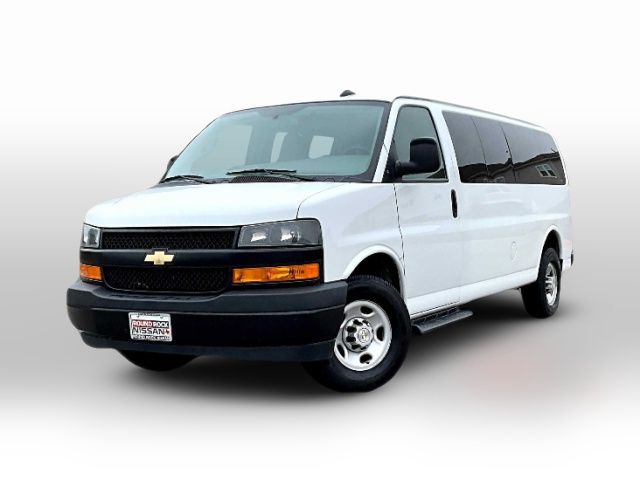 2022 Chevrolet Express LS