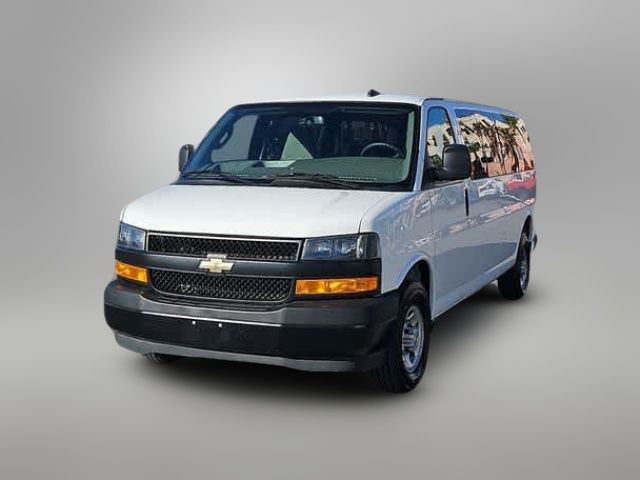 2022 Chevrolet Express LS