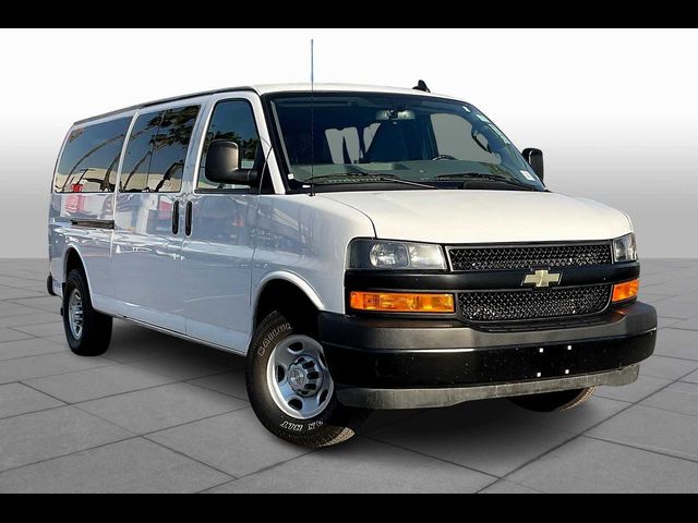 2022 Chevrolet Express LS