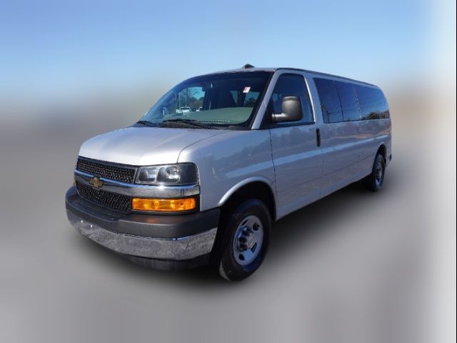 2022 Chevrolet Express LS