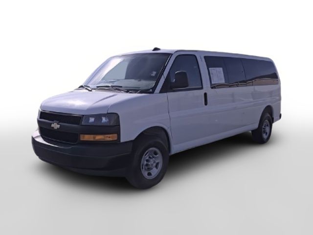 2022 Chevrolet Express LS