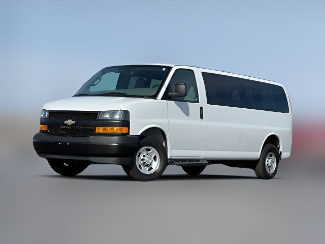 2022 Chevrolet Express LS