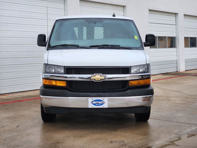 2022 Chevrolet Express Base