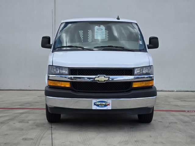 2022 Chevrolet Express Base