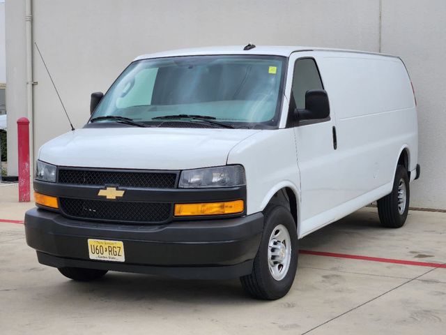 2022 Chevrolet Express Base