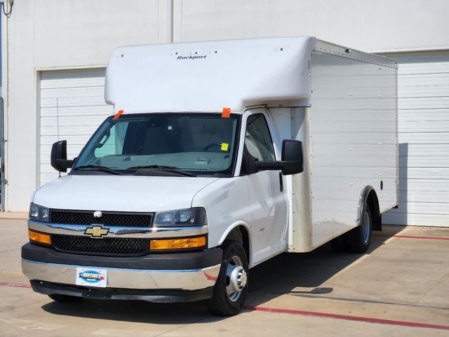 2022 Chevrolet Express Base