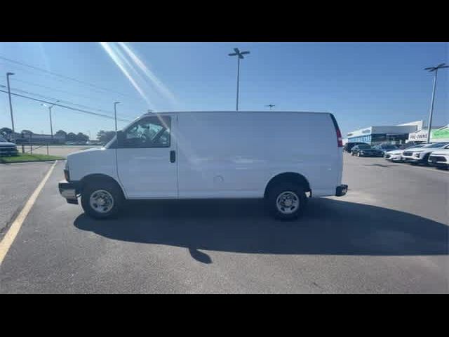 2022 Chevrolet Express Base