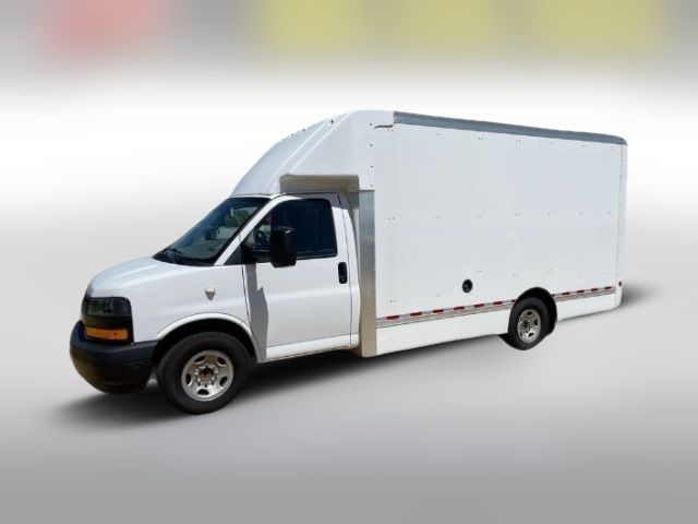 2022 Chevrolet Express Base