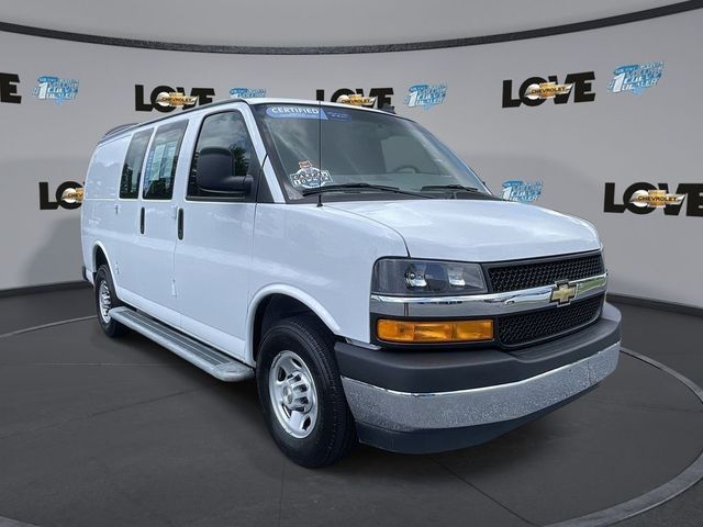 2022 Chevrolet Express Base