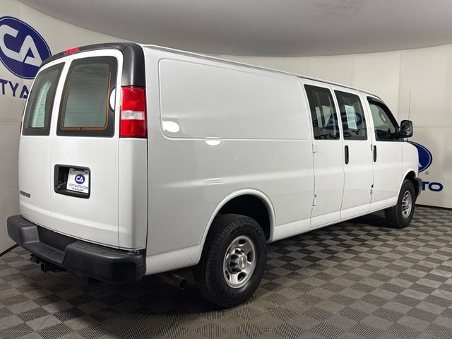 2022 Chevrolet Express Base