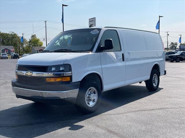 2022 Chevrolet Express Base