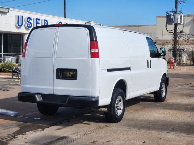 2022 Chevrolet Express Base