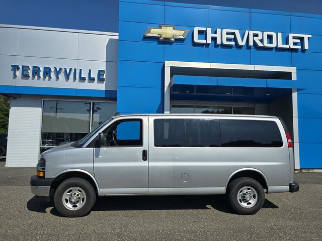 2022 Chevrolet Express LT