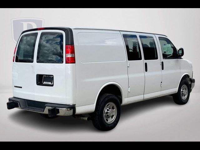 2022 Chevrolet Express Base