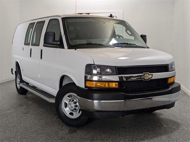 2022 Chevrolet Express Base