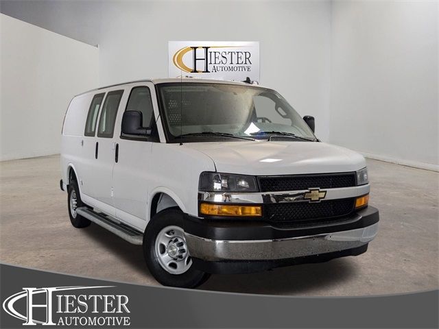 2022 Chevrolet Express Base