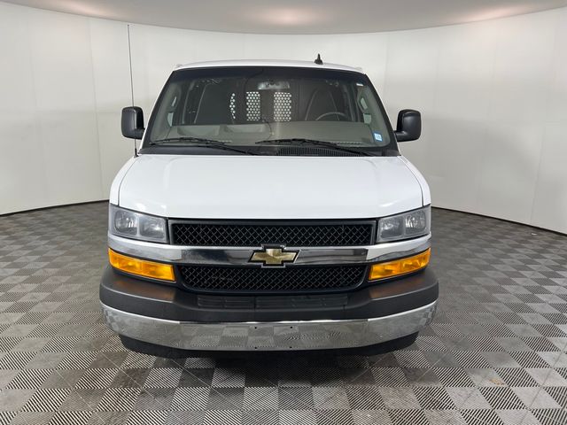 2022 Chevrolet Express Base