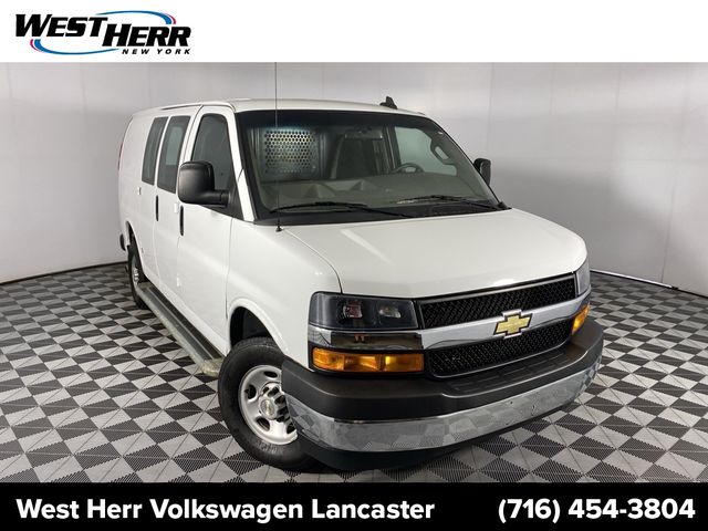 2022 Chevrolet Express Base