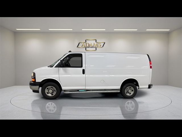 2022 Chevrolet Express Base