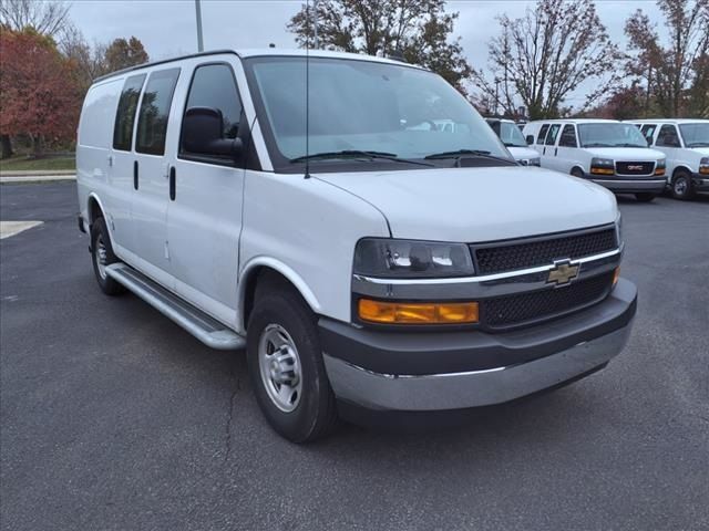 2022 Chevrolet Express Base