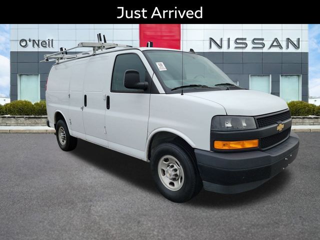 2022 Chevrolet Express Base