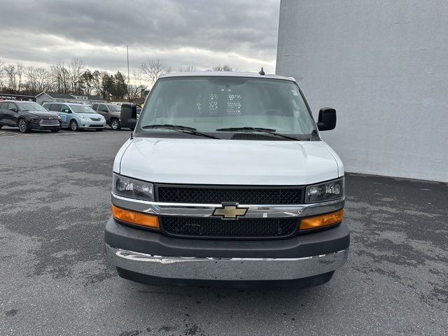 2022 Chevrolet Express Base