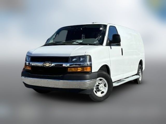 2022 Chevrolet Express Base