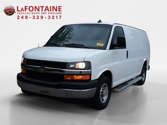 2022 Chevrolet Express Base