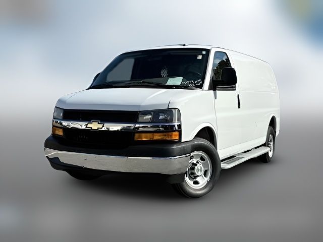 2022 Chevrolet Express Base