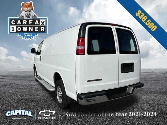 2022 Chevrolet Express Base