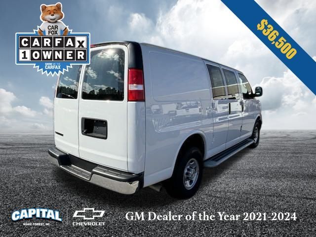 2022 Chevrolet Express Base