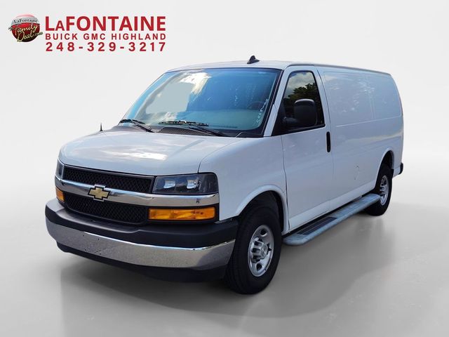 2022 Chevrolet Express Base