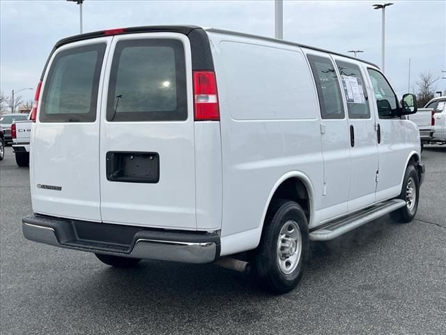 2022 Chevrolet Express Base