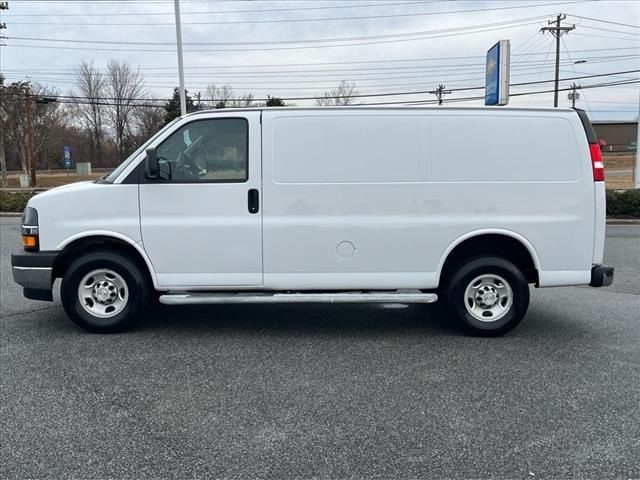 2022 Chevrolet Express Base