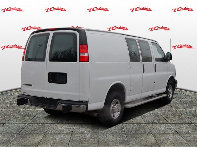 2022 Chevrolet Express Base