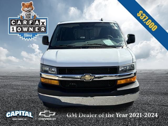 2022 Chevrolet Express Base