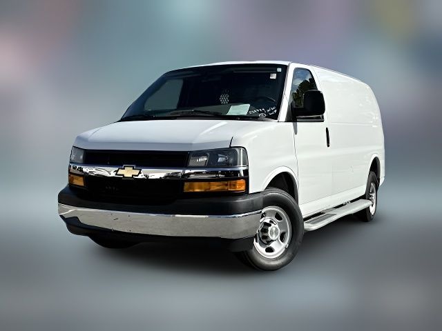 2022 Chevrolet Express Base