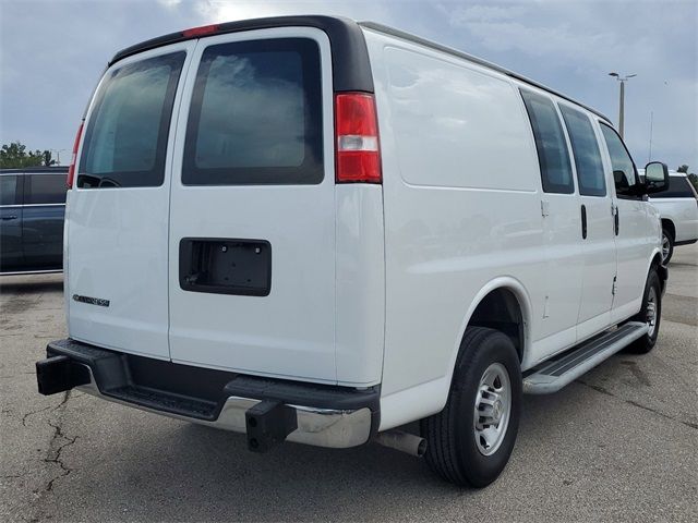 2022 Chevrolet Express Base