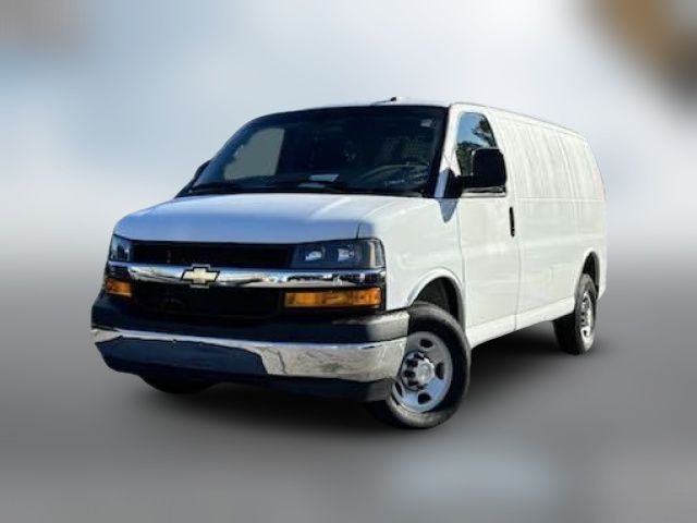 2022 Chevrolet Express Base