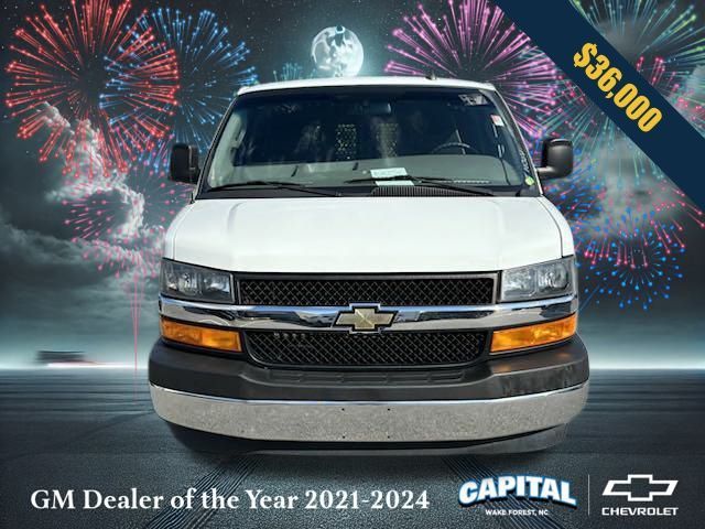 2022 Chevrolet Express Base