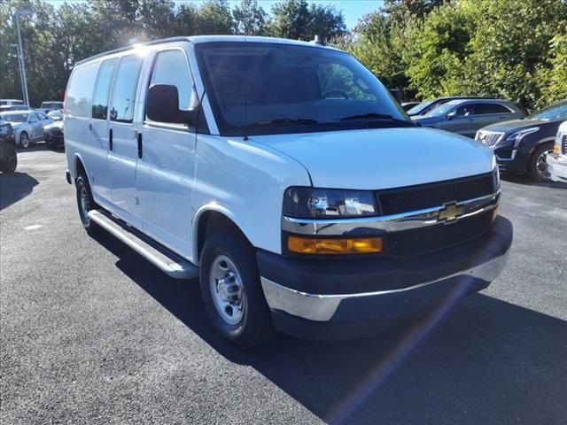 2022 Chevrolet Express Base