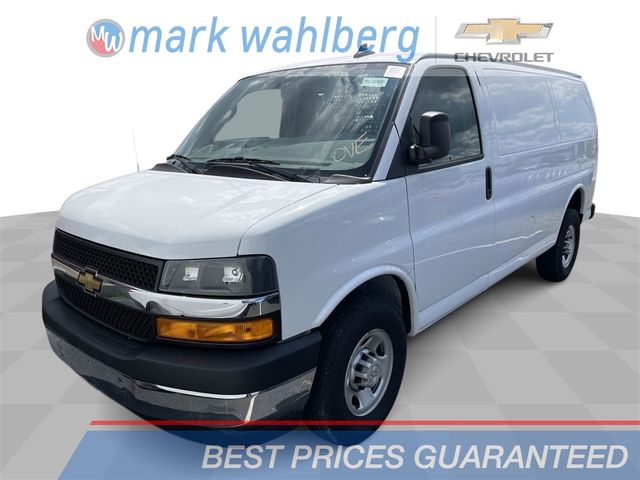 2022 Chevrolet Express Base