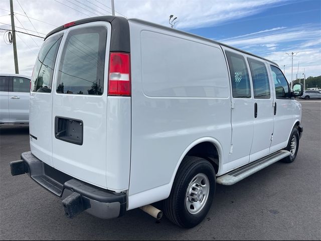 2022 Chevrolet Express Base