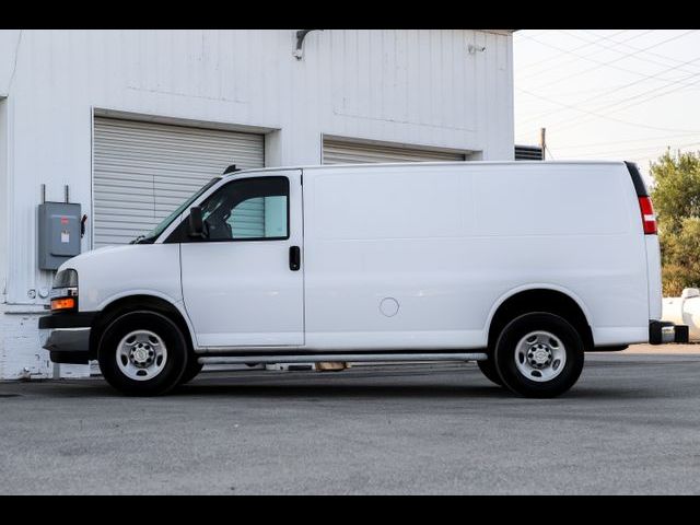 2022 Chevrolet Express Base