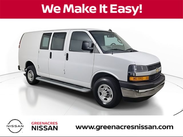 2022 Chevrolet Express Base