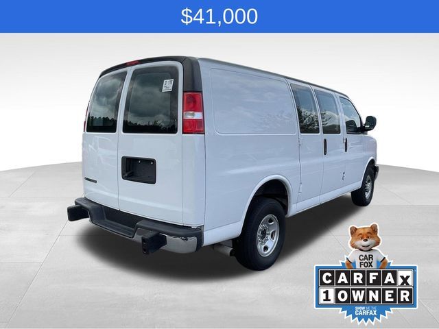 2022 Chevrolet Express Base