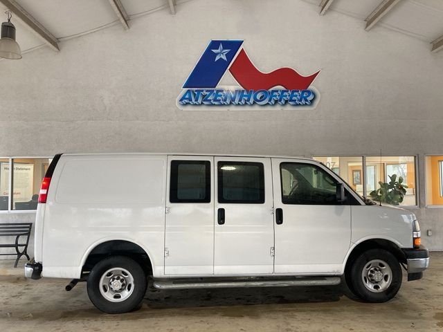 2022 Chevrolet Express Base