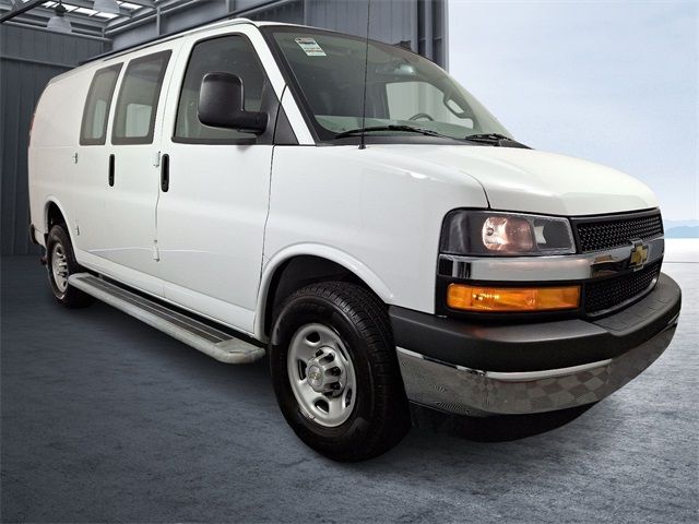 2022 Chevrolet Express Base