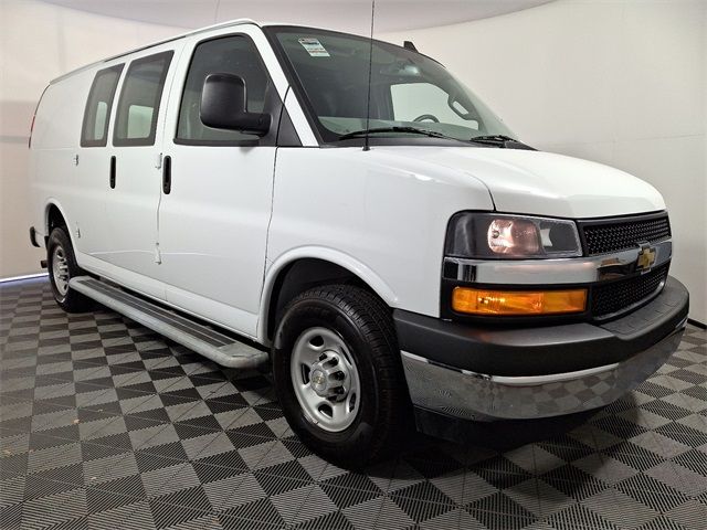 2022 Chevrolet Express Base